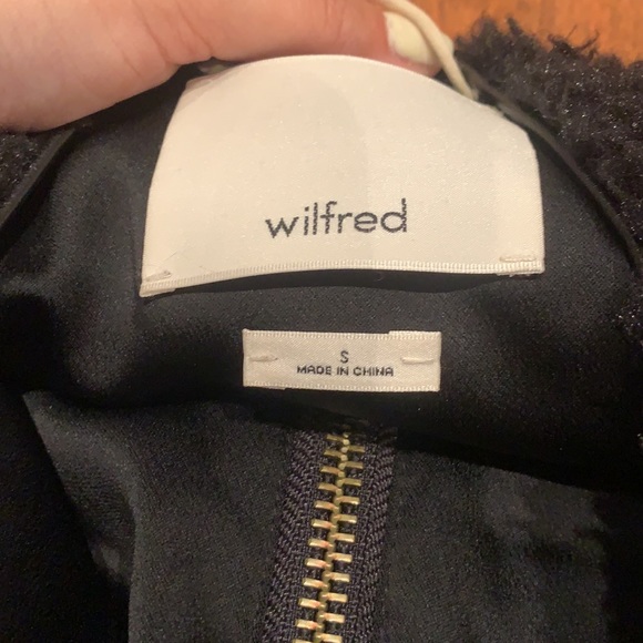 Aritzia Fur Vest - Picture 2 of 2